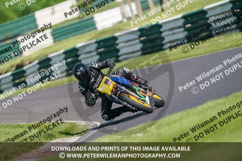 cadwell no limits trackday;cadwell park;cadwell park photographs;cadwell trackday photographs;enduro digital images;event digital images;eventdigitalimages;no limits trackdays;peter wileman photography;racing digital images;trackday digital images;trackday photos